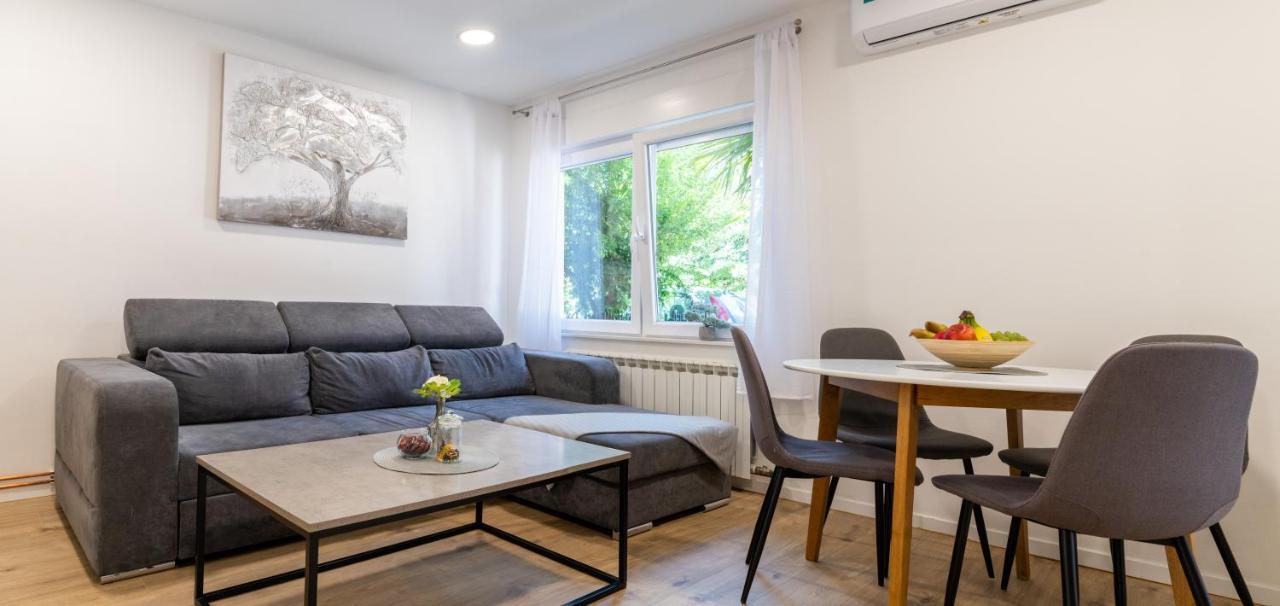 Kuca Za Odmor Palma Apartment Zagreb Luaran gambar